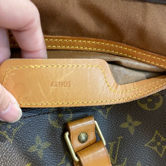 Authentic Louis Vuitton Travel Bag - Picture 6 of 7